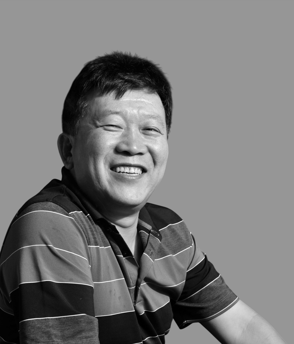 代表取締役 華本 博之